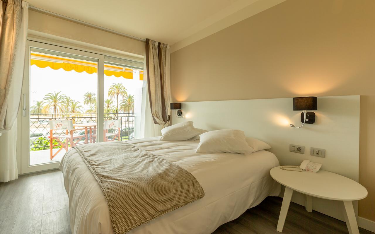 La Dolce Vita Hotel Ментона Экстерьер фото